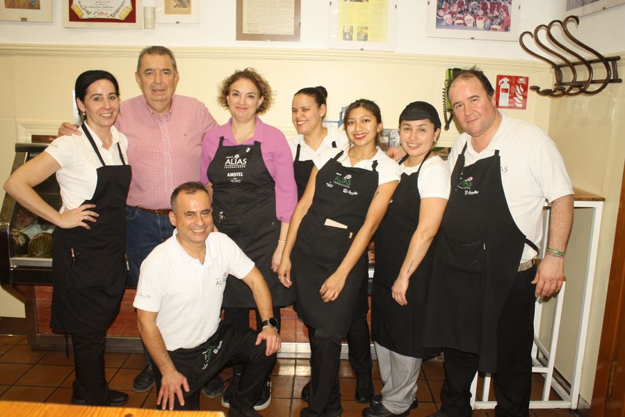 CASA EL ALIAS: DONDE EL TIEMPO SE SIRVE EN RACIÓN DE RECHIGÜELAS