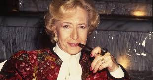 MARGARITA LANDI UNA RUBIA CON PISTOLA