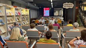 LOS 19 CLUBES DE LECTURA DE LA RED MUNICIPAL DE BIBLIOTECAS DE MURCIA SUPERARON LOS 2.800 USUARIOS EN 2025