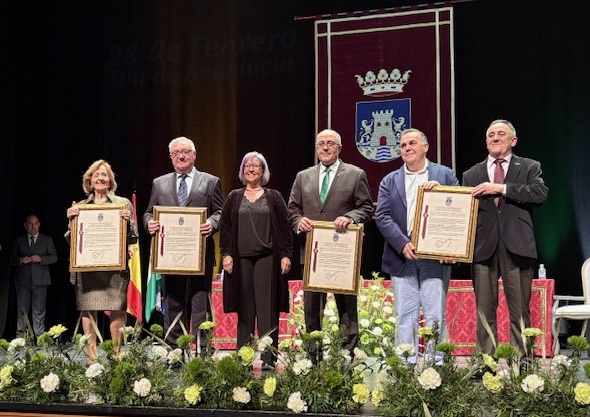 ACTO DE IMPOSICIÓN DE LAS INSIGNIAS DE ORO DE SANCTI PETRI, 2026