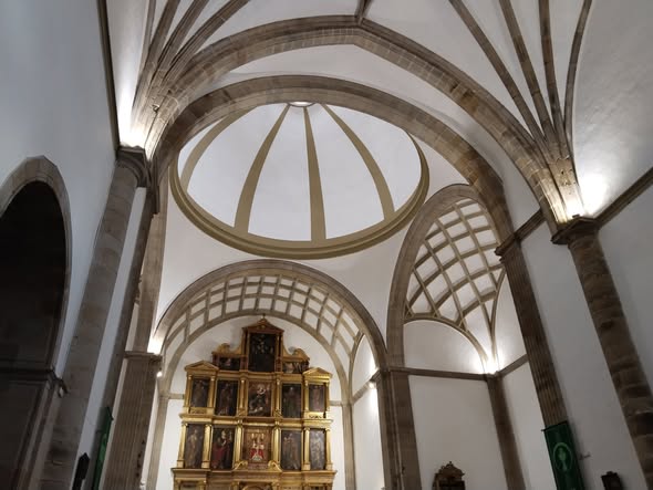 LA MÁS SUNTUOSA QUE HAY EN TODA ESTA PROVINCIA (AÑO 1605).