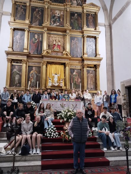VISITA GUIADA CON EL UDENS COLLEGE (PAISES BAJOS) Y EL IES EXTREMADURA. DEL PROYECTO ERASMUS.