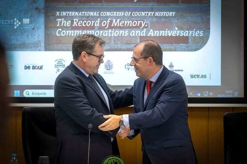 JORNADA DEL DÍA 23 DE ABRIL EN XI CONGRESO INTERNACIONAL DE HISTORIA COMARCAL. LA IMAGEN EN LA HISTORIA: SOLIDEZ, HEGEMONÍA E INTERROGANTES