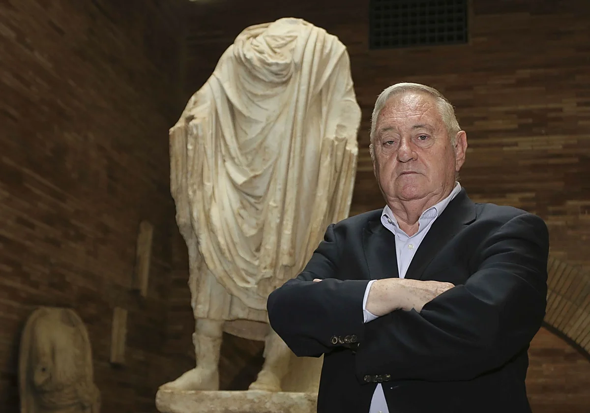 JOSÉ MARÍA ÁLVAREZ Y FUENSANTA BLANCO, ENTRE LOS PREMIOS COFRADES 2026 DE MÉRIDA