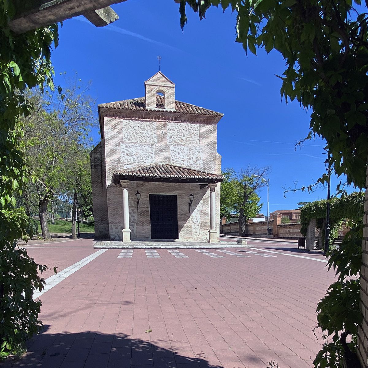 LECTURAS DE PATRIMONIO: LA ERMITA DE SAN ROQUE EN GUADALAJARA