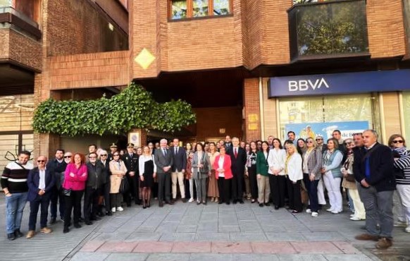 INAUGURAN UNA PLACA EN UNA CALLE DE MADRID EN RECUERDO DEL EX PRESIDENTE DEL GOBIERNO D. NICETO ALCALÁ-ZAMORA