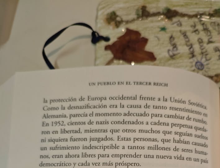 UN PUEBLO EN EL TERCER REICH
