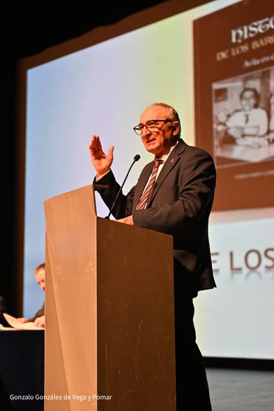 PRESENTACIÓN DEL LIBRO «HISTORIA DE LOS BARES DE ÁVILA» DE FERNANDO GARCÍA SAN SEGUNDO Y HOMENAJE A LOS HOMBRES Y MUJERES QUE PASARON SU VIDA DETRÁS DE UNA BARRA.