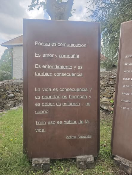 ENCUENTRO CULTURAL EN LA QUE FUERA LA CASA DEL PREMIO NOBEL DE LITERATURA DON VICENTE ALEXANDRE