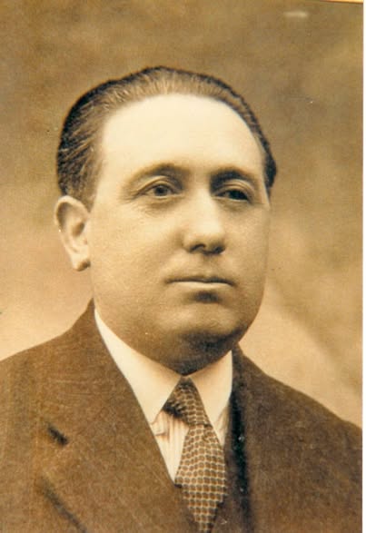 PASCUAL CARRIÓN, HIJO PREDILECTO DE SAX DESDE 1926.