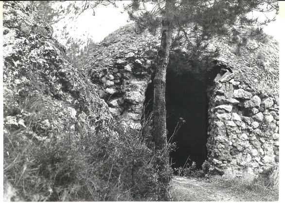 EL POZO DE NIEVE DEL ALMOCHÓN EN 1873.
