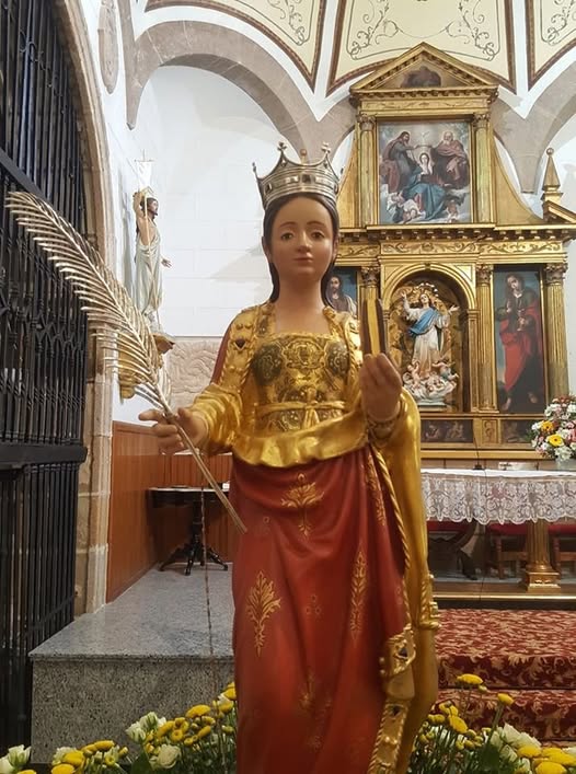 393 FIESTAS DE SANTA QUITERIA, PATRONA DE LA NAVA DE SANTIAGO.