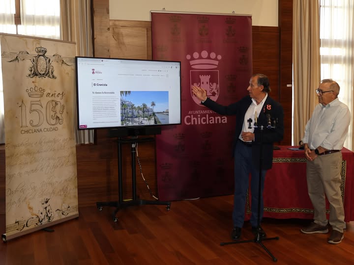 EL AYUNTAMIENTO DE CHICLANA ABRE EL CRONISTA PARA DIFUNDIR LA HISTORIA DE LA CIUDAD
