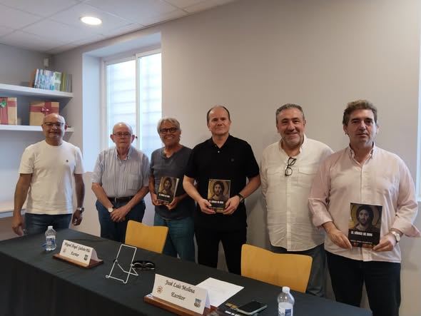 MIGUEL ÁNGEL GALVÁN PILO PRESENTÓ EN MONTIJO SU OBRA “EL CÓDICE DE DIOS”