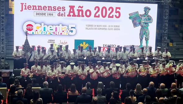 JIENNENSES DEL AÑO