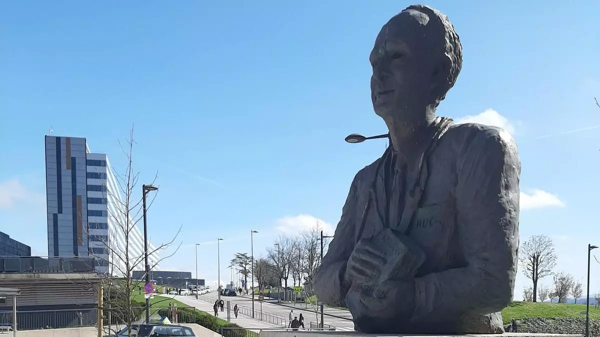 RUTA DE SANATORIOS; EL MÉDICO, LLEGADO EL CASO, DEBERÍA MORIR CON SU CLIENTE
