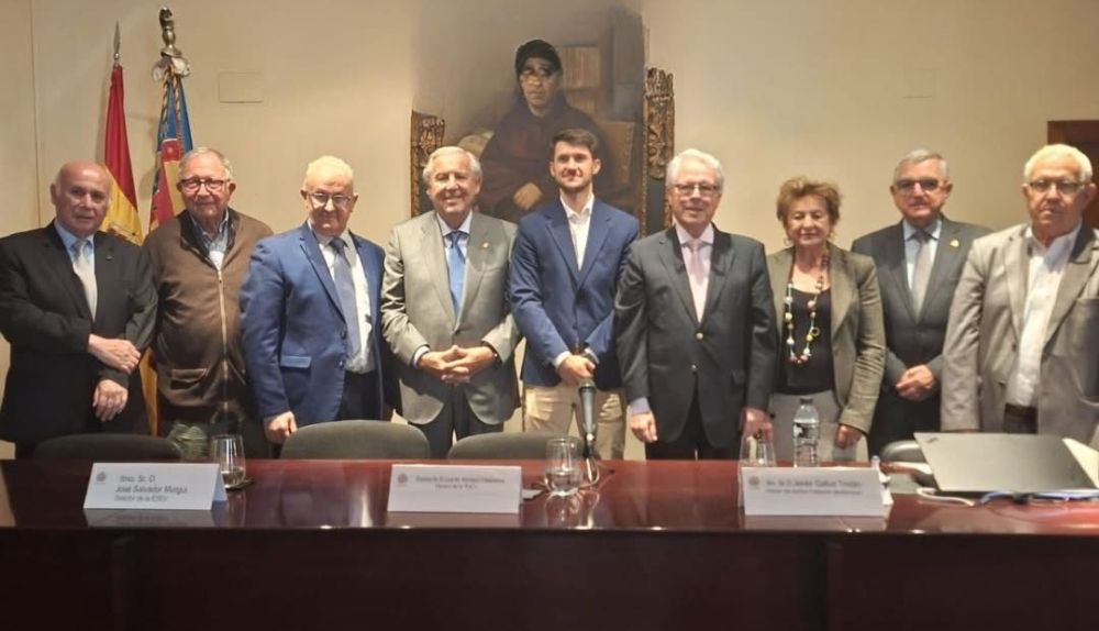LA RACV Y L´ESCOLA SUPERIOR D´ESTUDIS VALENCIANS ACOGEN UNA CONFERENCIA SOBRE LA CASA-MUSEO AZORIN