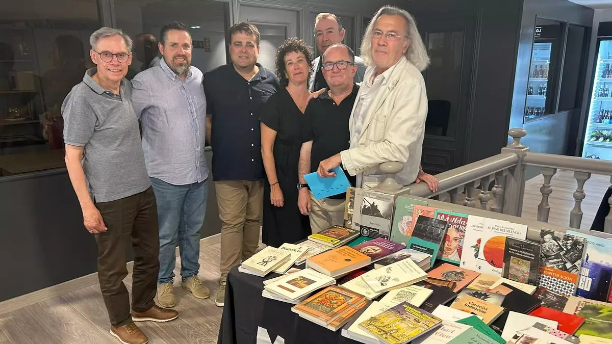 MEDALLA ULISES PARA EL «AULA DE LAS METÁFORAS» DE GRADO: «LA POESÍA SIGUE ESTANDO EN LOS MOMENTOS IMPORTANTES DE LA VIDA»