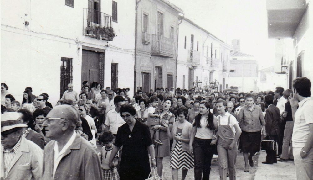 JOAQUIM MARTÍ I GADEA, VICARIO QUE FUE DE CASINOS EN EL AÑO 1866, NOS HABLA DE LA COVA SANTA
