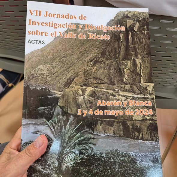 PRESENTACIÓN DE LAS VII JORNADAS DE INVESTIGACIÓN Y DIVULGACIÓN