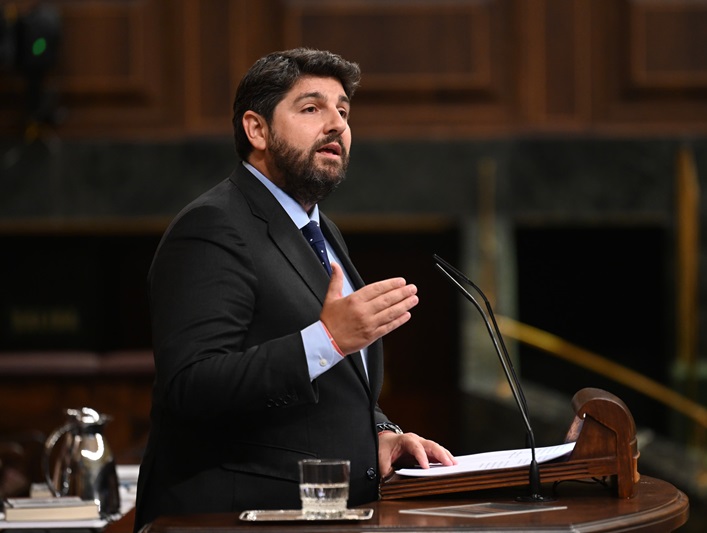 EL PRESIDENTE DE LA COMUNIDAD AUTÓNOMA DE LA REGIÓN DE MURCIA, FERNANDO LÓPEZ MIRAS, MENCIÓN DE HONOR EN LOS PREMIOS ONDA CERO CARTAGENA 2026