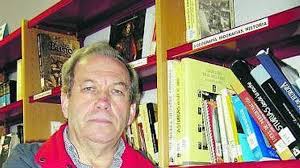 UN MES EN DOS MITADES