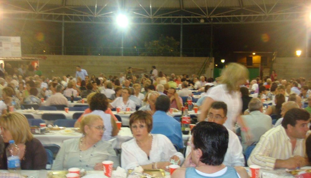 CENA BENÉFICA DE LA ASOCIACIÓN ESPAÑOLA CONTRA EL CÁNCER