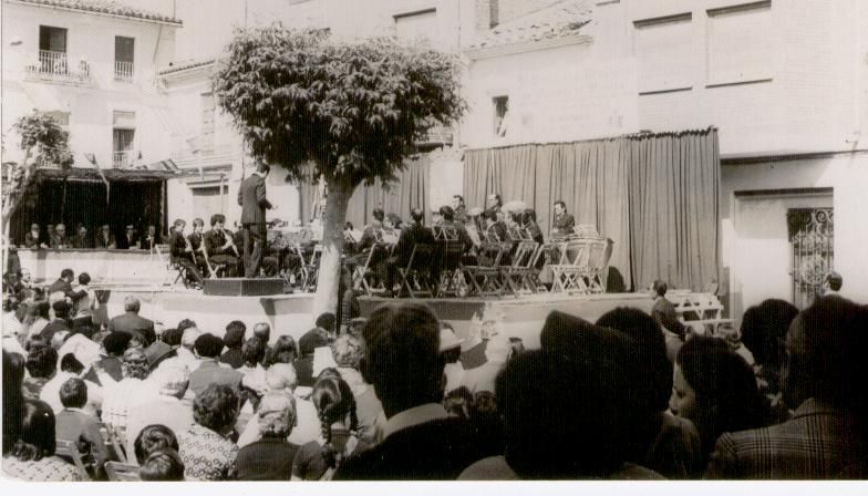RECORDANDO ANIVERSARIOS DE HACE CINCUENTA AÑOS