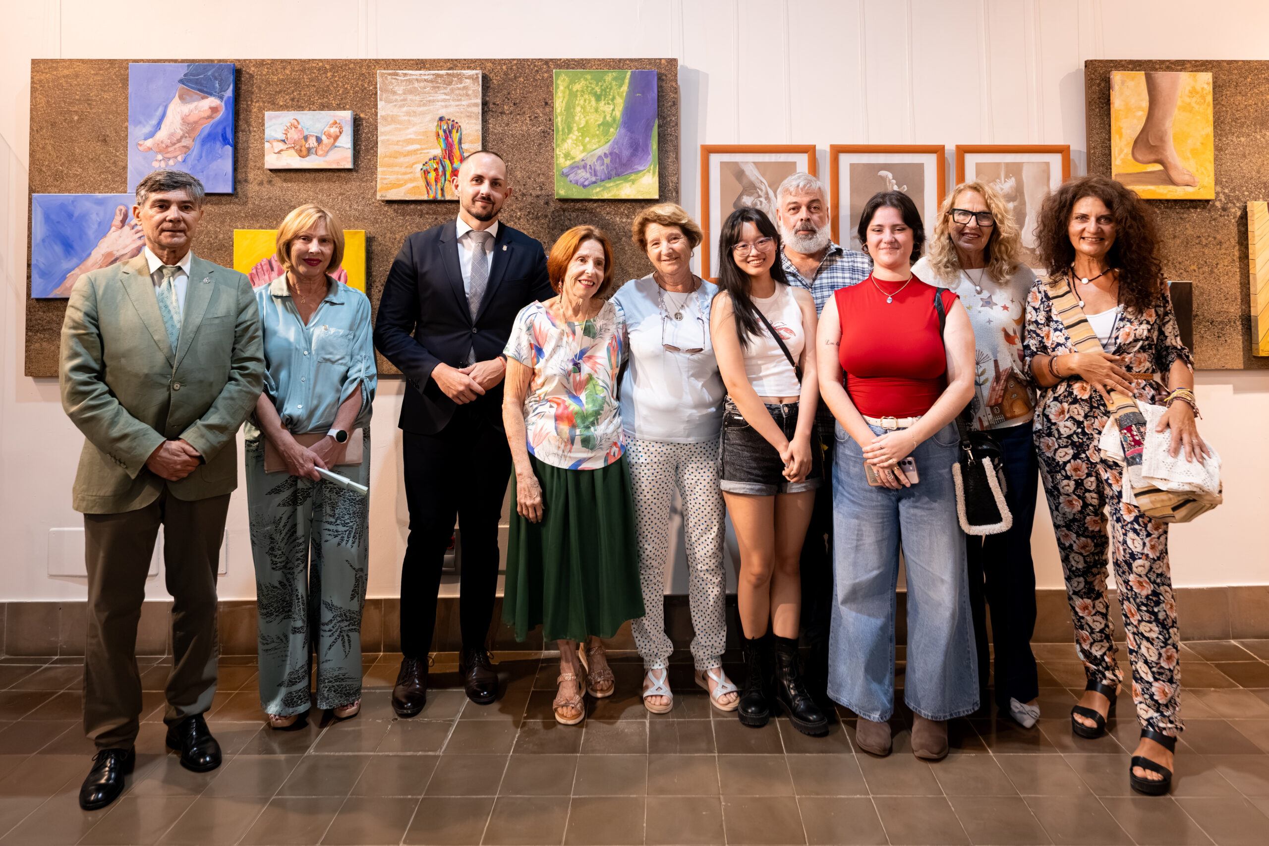 LA SALA SÁBOR INAUGURA ‘PIEREGRINOS’, UN HOMENAJE AL CAMINO DE SANTIAGO REALIZADO POR LA ACADEMIA DE DIBUJO Y PINTURA JOSEFA MEDINA