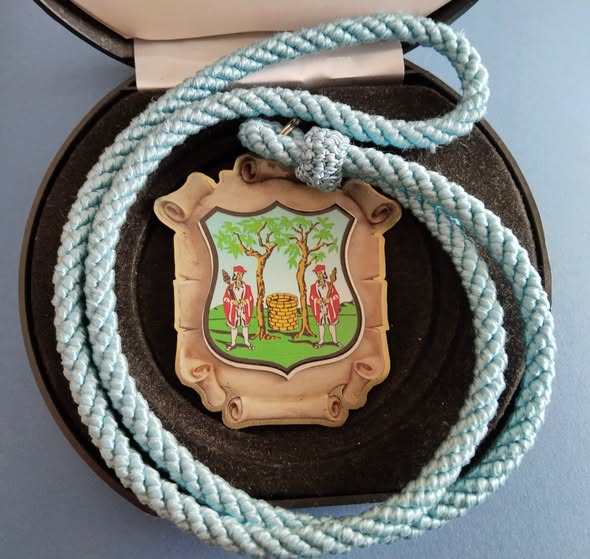 TRES PROFESORES MONTIJANOS DE LA UEx RECIBIRÁN LA MEDALLA DE MONTIJO.
