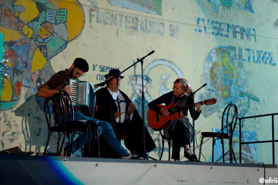 FUENTESAÚCO DE FUENTIDUEÑA CELEBRA SU XLI SEMANA CULTURAL