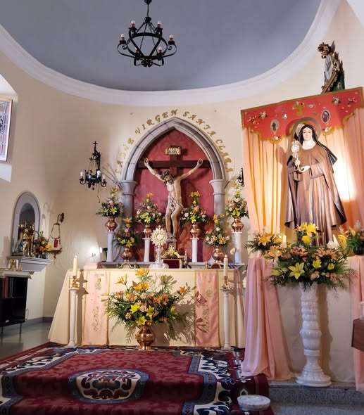 FESTIVIDAD DE SANTA CLARA DE ASÍS. HOY, 11 DE AGOSTO.