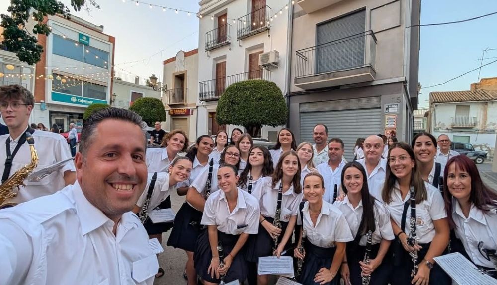 FRANCISCO MANUEL LÓPEZ LÓPEZ, NOS HA ACOMPAÑADO MUSICALMENTE EN NUESTRAS FIESTAS PATRONALES.