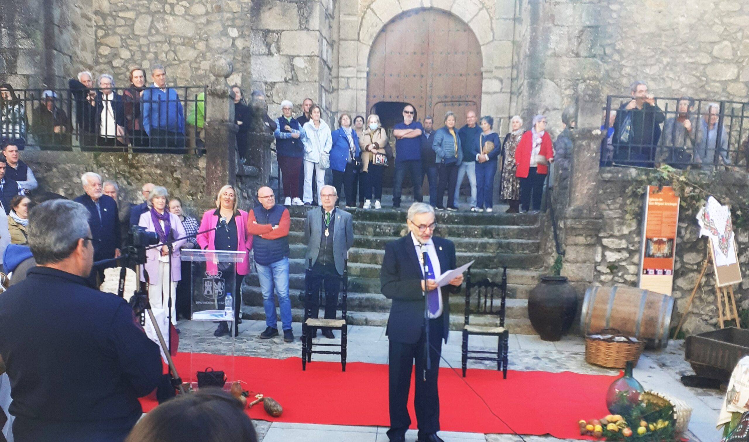 UN DÍA TRISTE PARA LA CRÓNICA DEL VALLE DEL JERTE. FALLECE JUAN CARLOS LÓPEZ DUQUE.
