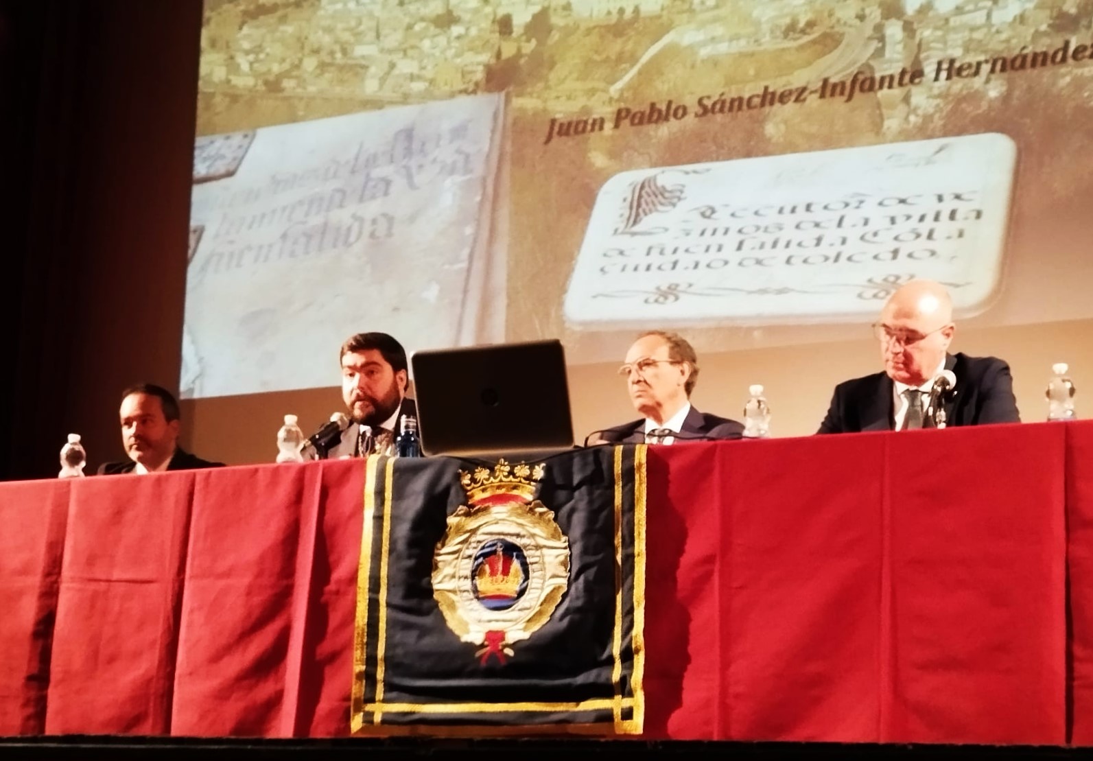 FUENSALIDA ACOGE UNA CONCURRIDA SESIÓN ACADÉMICA DE LA SOCIEDAD TOLEDANA DE ESTUDIOS HERÁLDICOS Y GENEALÓGICOS