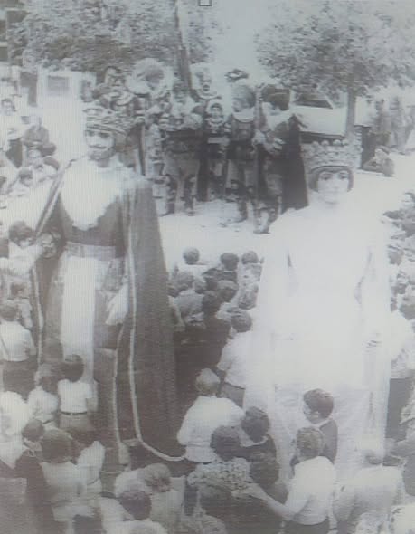 LAS FIESTAS DE ALAGÓN EN 1976: EL MATRIMONIO DE DON RAMÓN DEL VINALOPÓ Y DOÑA GODINA DEL JALÓN.