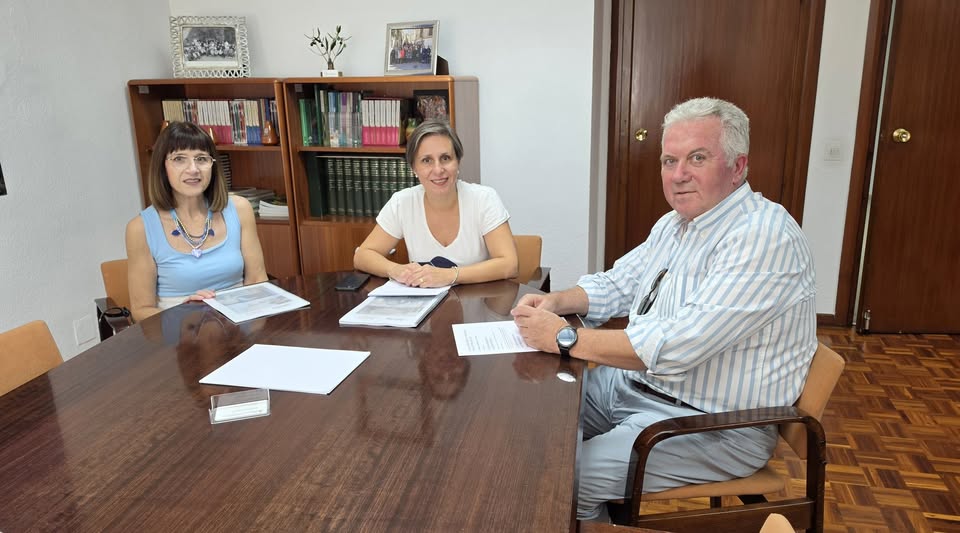 REUNIÓN CON LA DELEGADA DE AGRICULTURA