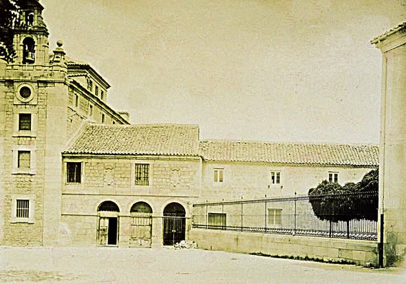 GRANDEZAS DEL ANTIGUO INSTITUTO VALLESPÍN DE ÁVILA (I)
