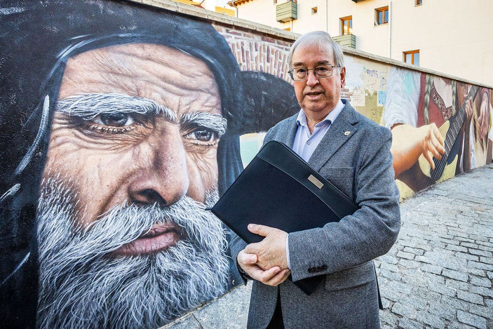 ISAAC RILOVA ABRE EL NUEVO CURSO DE LA INSTITUCIÓN FERNÁN GONZÁLEZ DESCUBRIENDO EL BURGOS JUDÍO