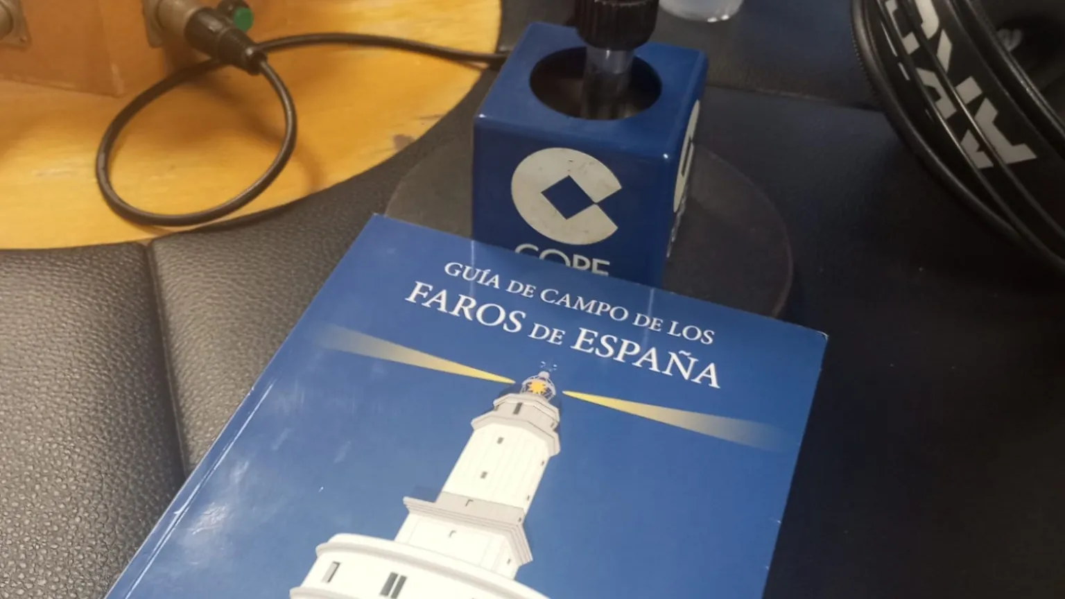 DANI ROCA DESVELA LA ‘GUÍA DE CAMPOS DE LOS FAROS DE ESPAÑA’: «NO TODOS NUESTROS QUERIDOS FAROS DE CARTAGENA SON REALMENTE FAROS»