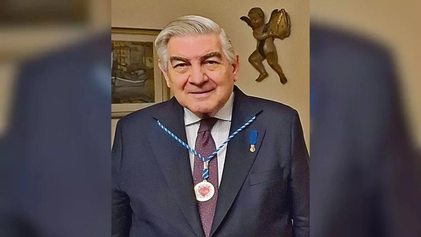 ERNESTO FERNÁNDEZ-XESTA VÁZQUEZ: “URGE UN CATÁLOGO COMENTADO DE ESCUDOS EN VIGO”