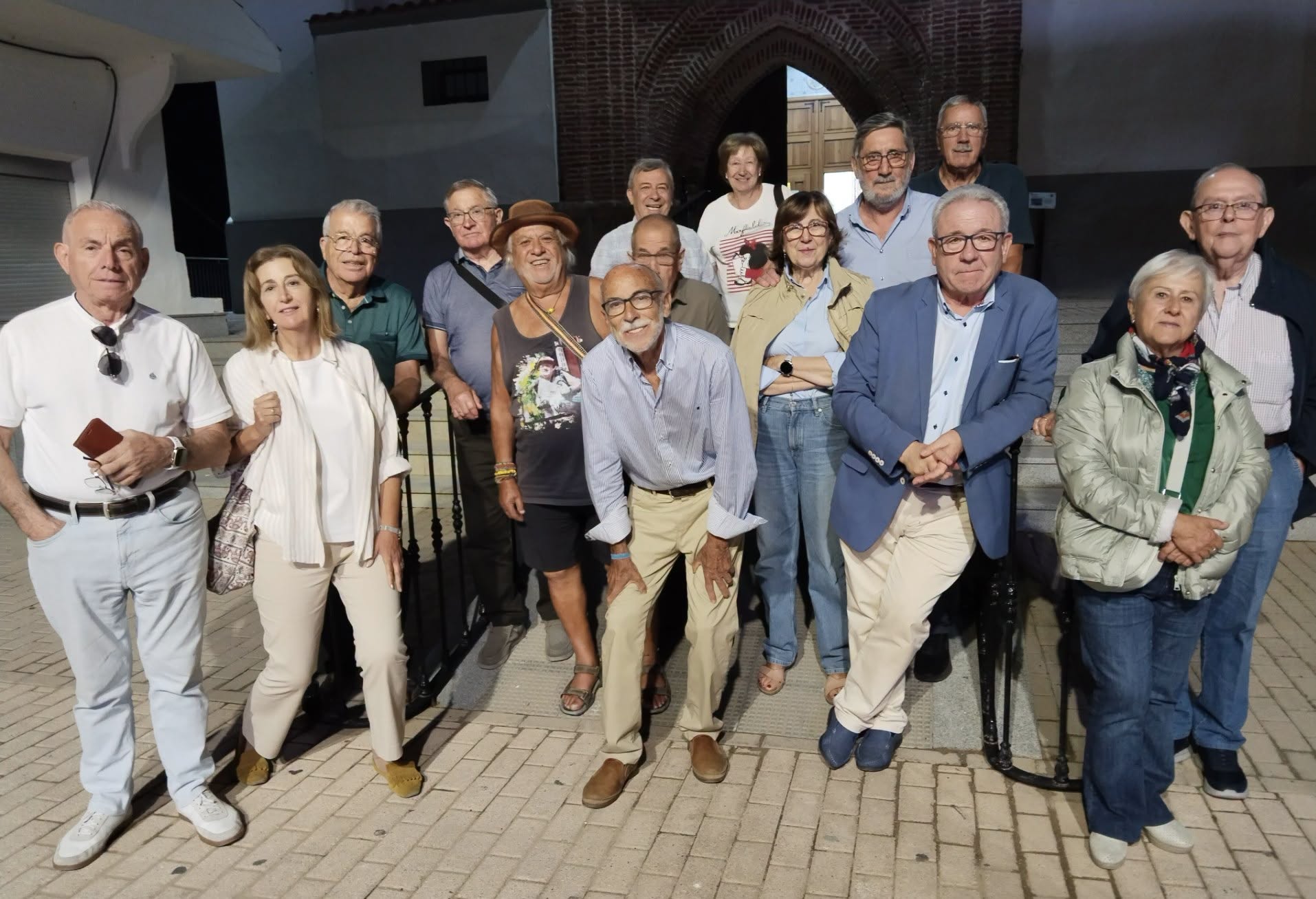 VISITA GUIADA A ANTIGUOS ALUMNOS DE LOS SALESIANOS DE PUEBLA DE LA CALZADA A LOBÓN Y MONTIJO