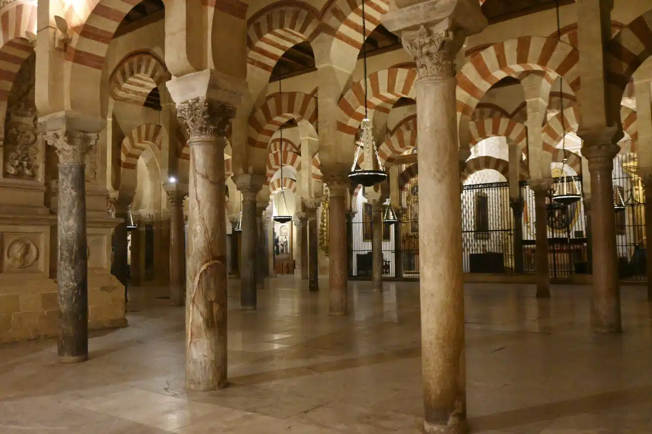 MEZQUITA DE CÓRDOBA: ‘DE TODOS LOS SIGLOS, PARA TODOS LOS DIOSES’
