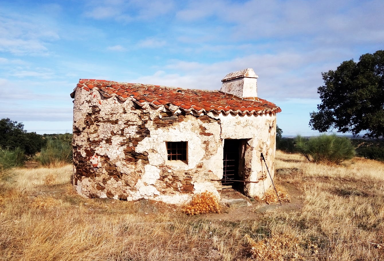 CHOZO DE BRACEROS. ARQUITECTURA POPULAR FINCA DE LOS BRACEROS